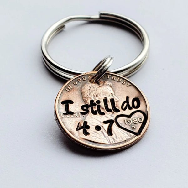 HRMYUDI 7th Anniversary Copper Gift - Coin Keychain With 2018 Penny, "7 Years Down Forever To Go", Leather Pouch
