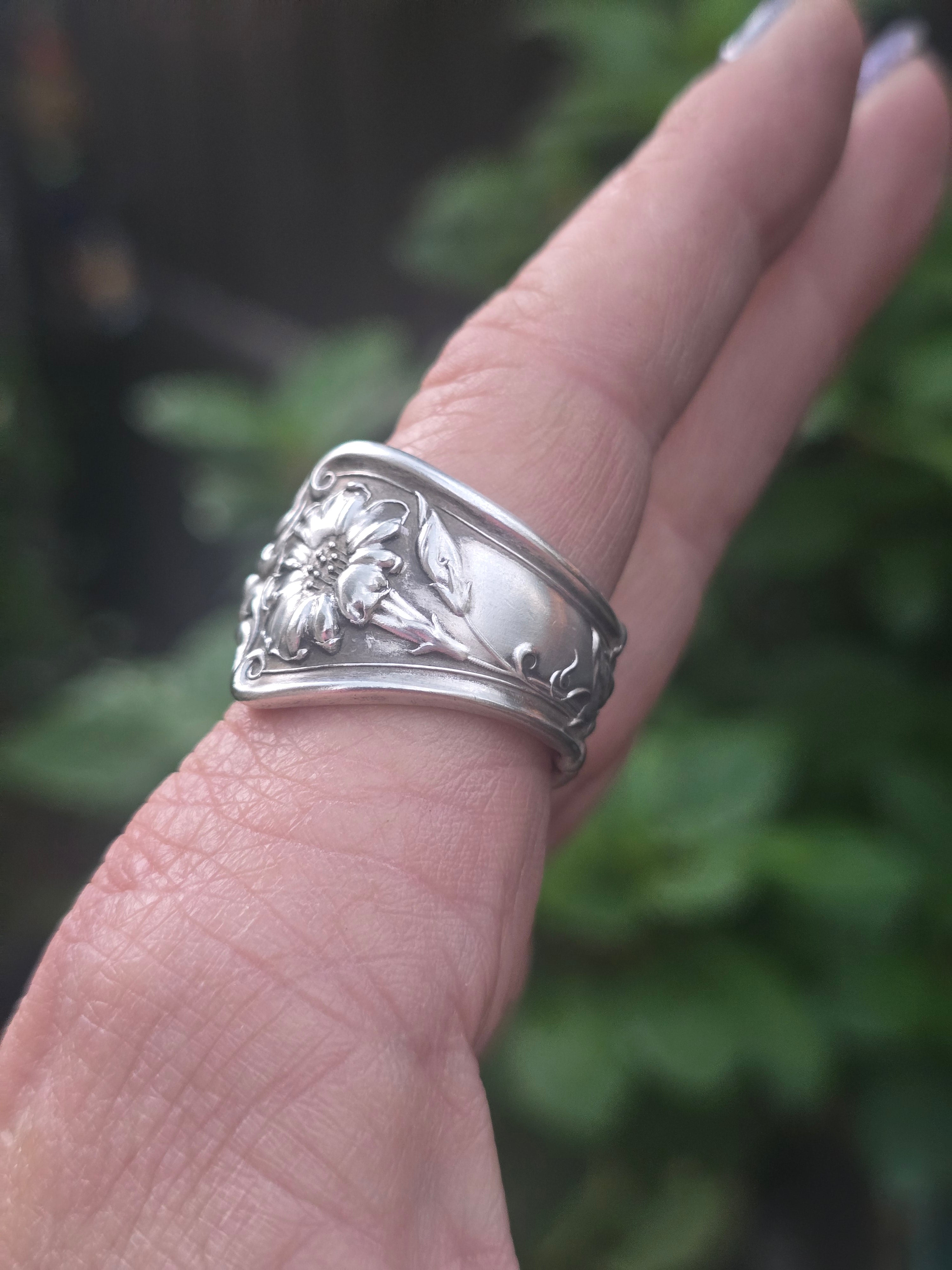 Silver-Plated Spoon Ring - Handcrafted from Antique 1905 Gloria Pattern Silverware