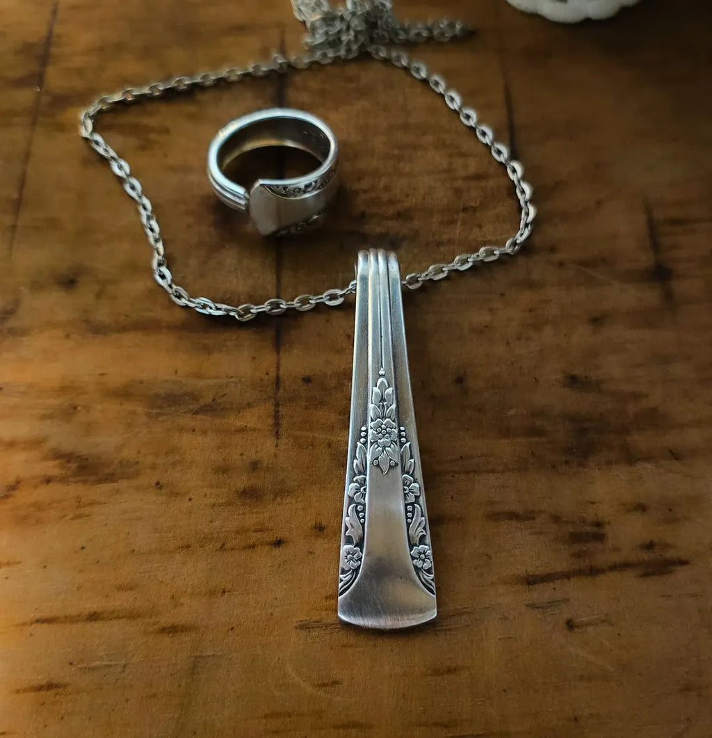 Vintage Silverware Matching Ring & Necklace Set – Size 10 | Boho Jewelry