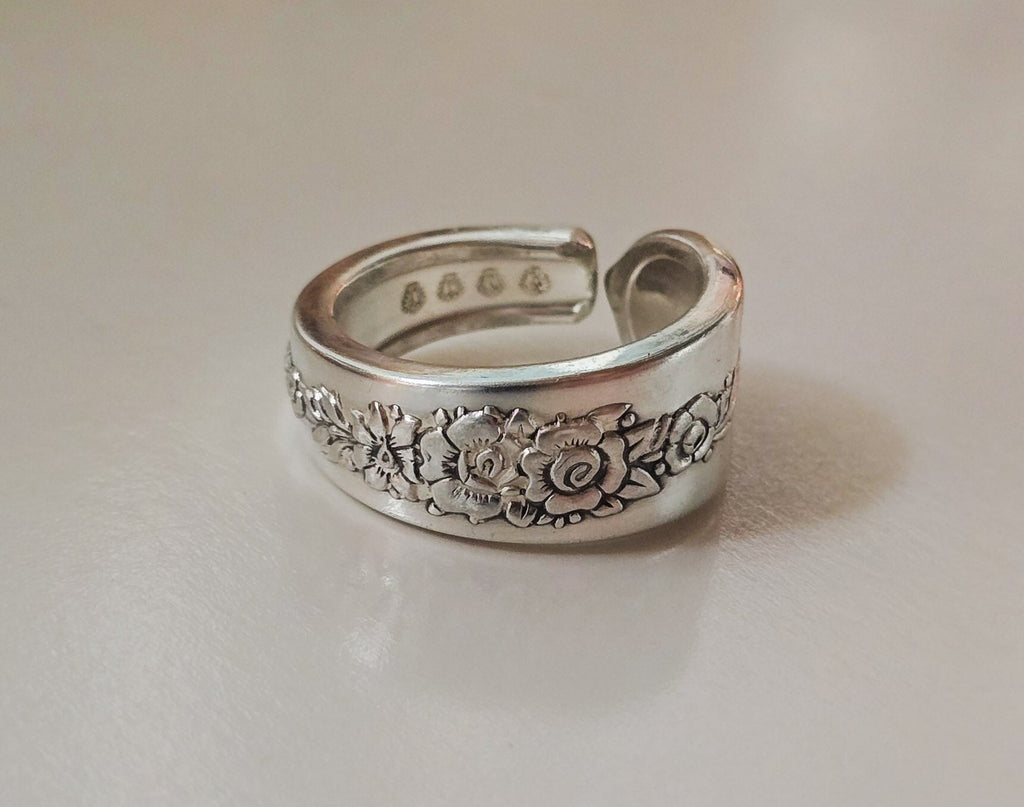 Vintage Silverplate Spoon Ring – 1939 Royal Rose Pattern