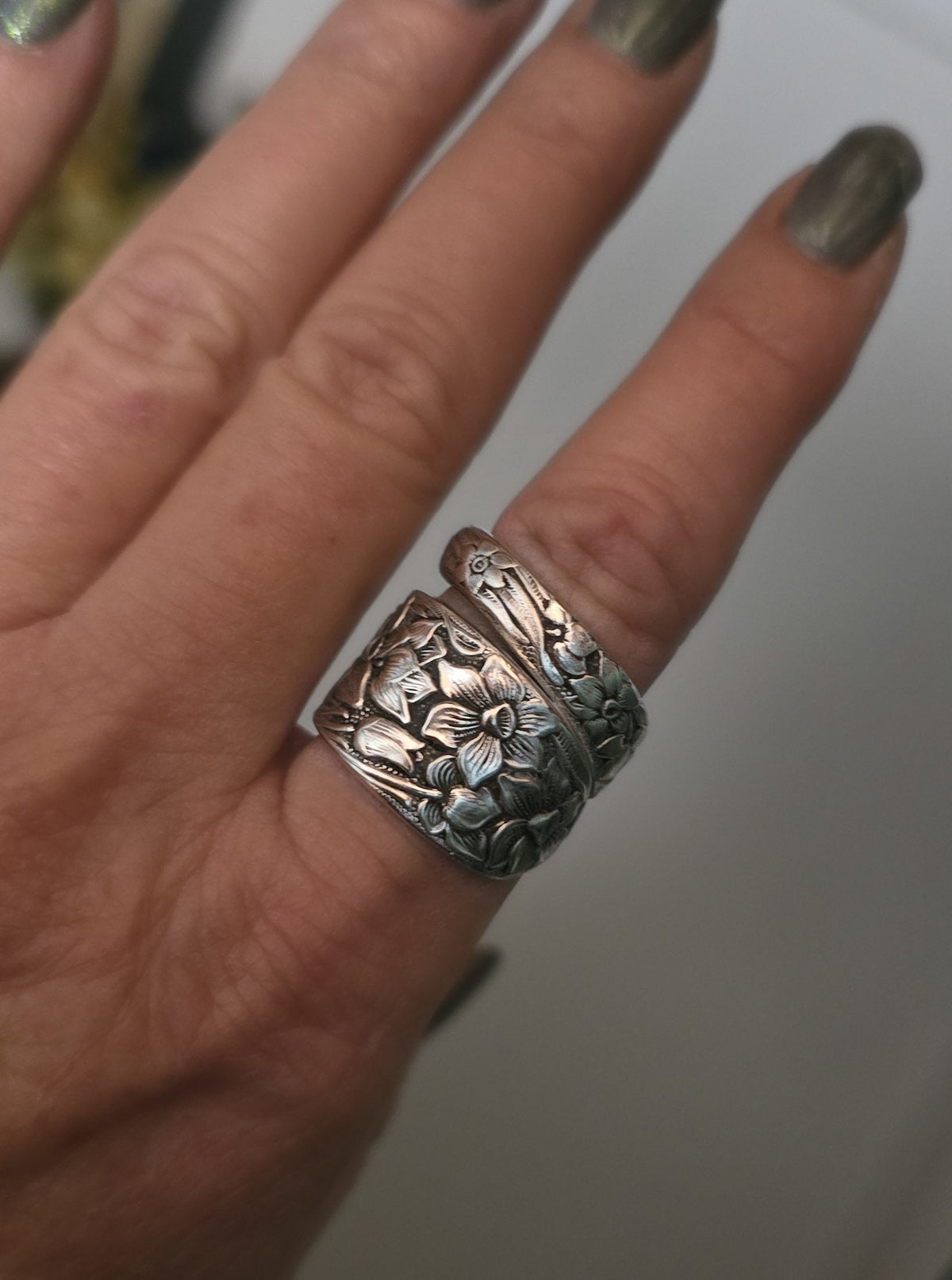 Wrap Spiral Spoon Ring - Narcissus Daffodil Pattern | Silverplate