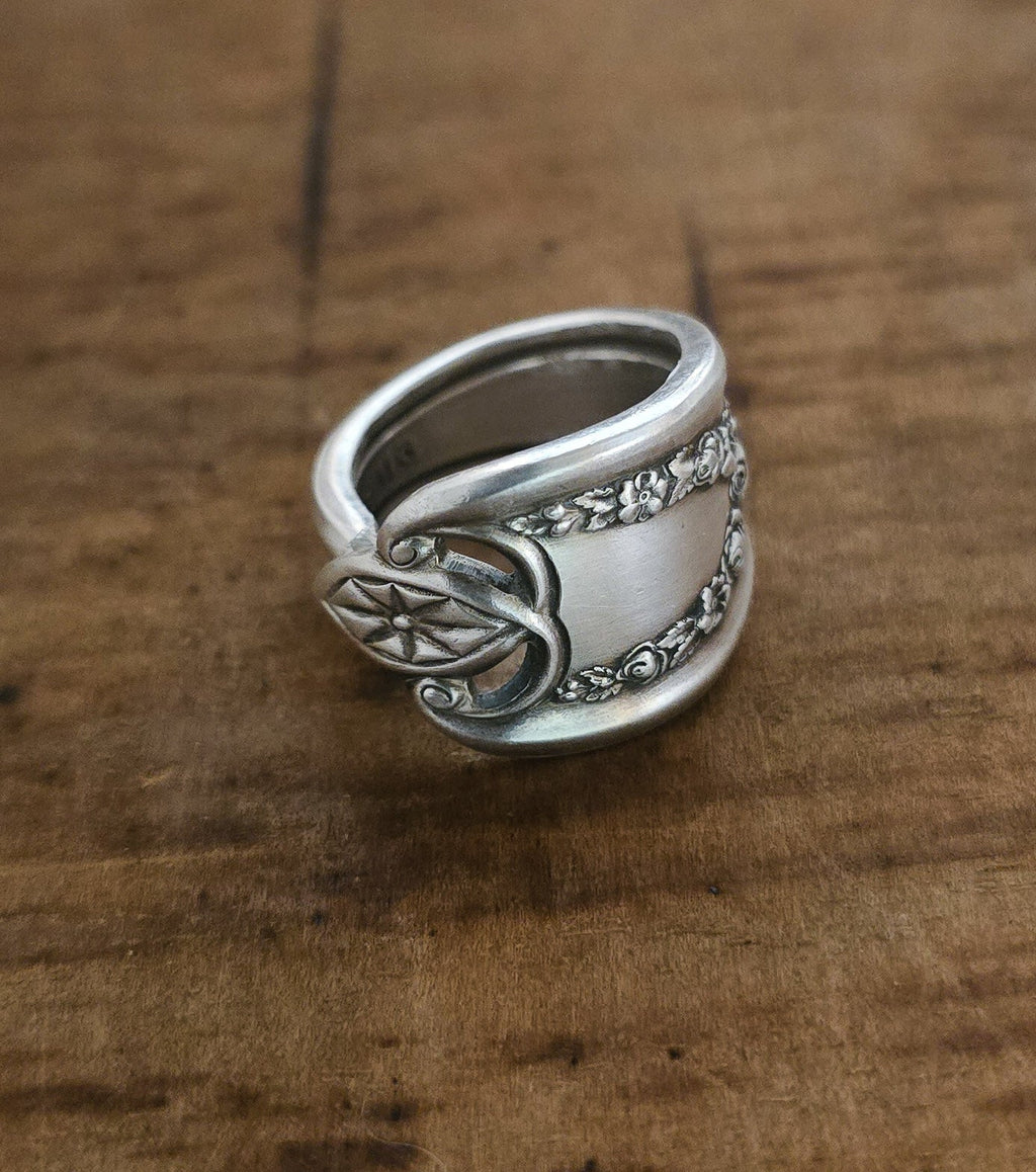 Spoon Ring | 1911 Old Colony Pattern | Vintage Silverware Ring