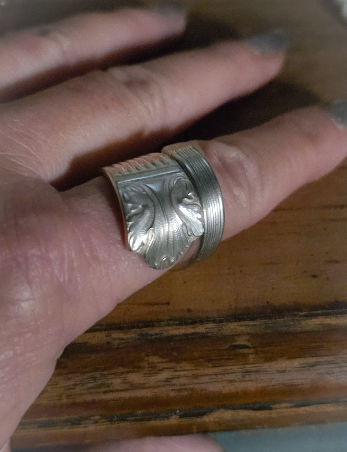 Lady Esther Art Deco Wrap Spiral Spoon Ring – Vintage Silverplate, Sizes 7–11