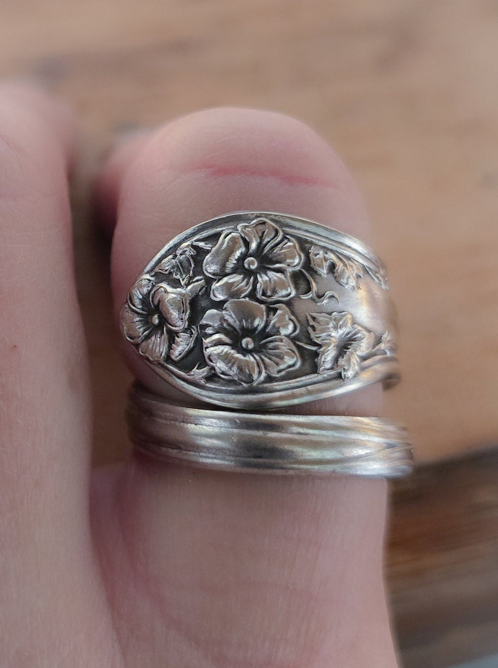 Size 8 Floral Spiral Wrap Spoon Ring