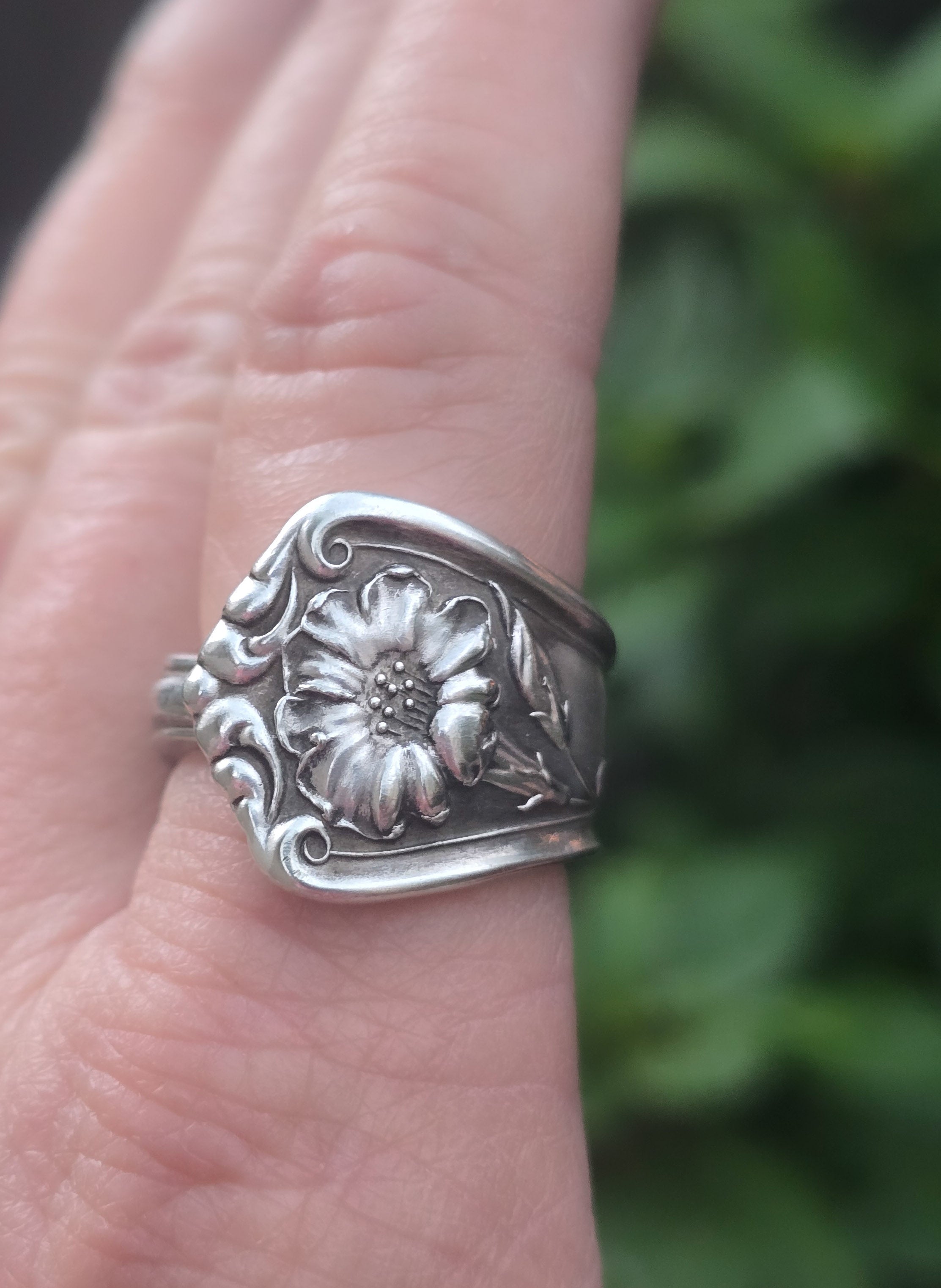 Silver-Plated Spoon Ring - Handcrafted from Antique 1905 Gloria Pattern Silverware