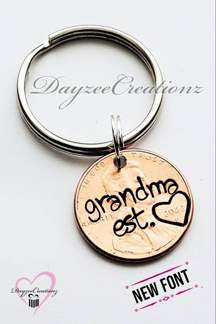 Personalized Penny Keychain for Grandma, Customizable Gift