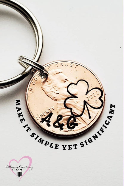 Anniversary Keychain with clover Stamped around year